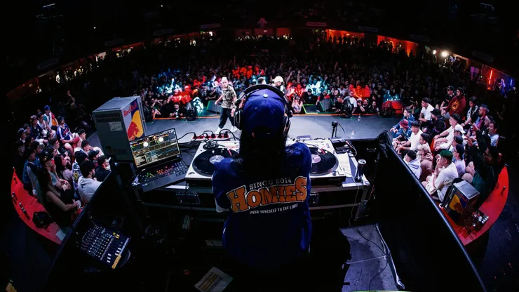 De distintos rincones de Chile llegan los clasificados de las Regionales de Red Bull Batalla, en primer lugar.