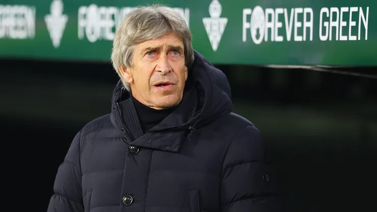 Manuel Pellegrini es tentado por Arabia Saudita y en el Betis están en alerta.
