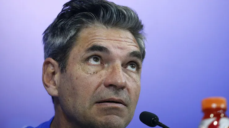 Pellegrino está molesto porque se sabe todo lo que pasa en su plantel.
