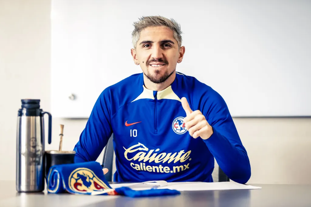 Diego Valdés feliz por el nuevo acuerdo. (Foto: Club América).