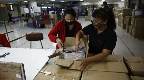 Consulta con tu RUT si recibes el pago anual del Bono Mujer Trabajadora.