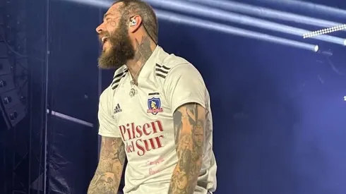 Post Malone vistió la camiseta de Colo Colo en pleno concierto en La Florida.