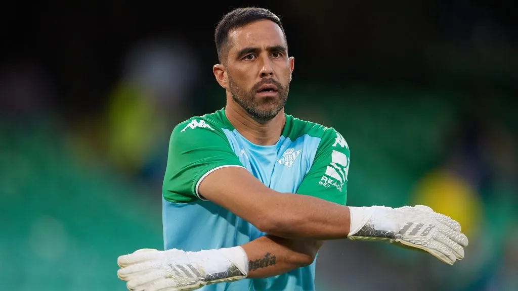 Claudio Bravo no ha sumado minutos en lo que va de temporada. Foto: Getty Images.