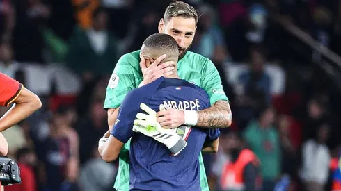 Gianluigi Donnarumma afirma que Kylian Mbappé se quedará en PSG.
