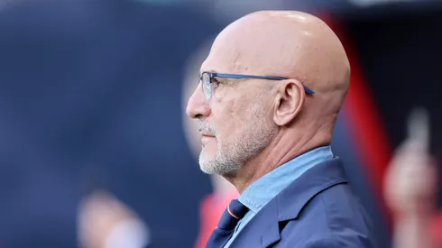 Luis de la Fuente aplaudió un día a Luis Rubiales y al siguiente repudió su actuar.