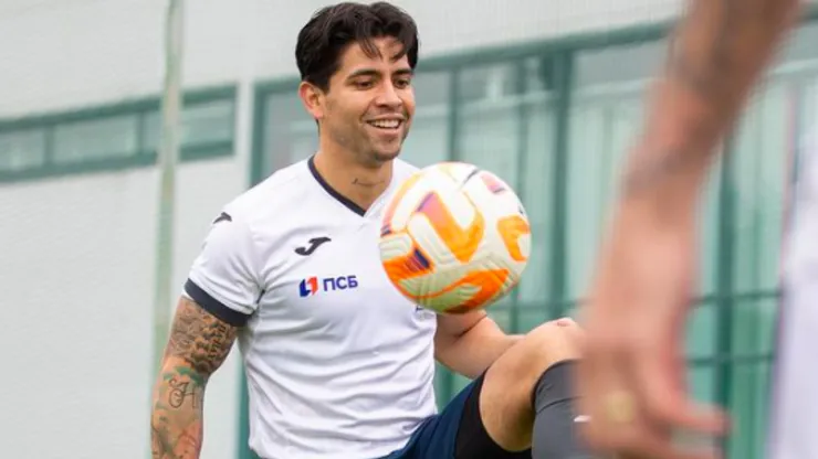 Víctor Dávila ingresó desde el banquillo y se estrenó con el CSKA Moscú.