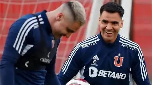 ¡Campitos sale del arco en la U!