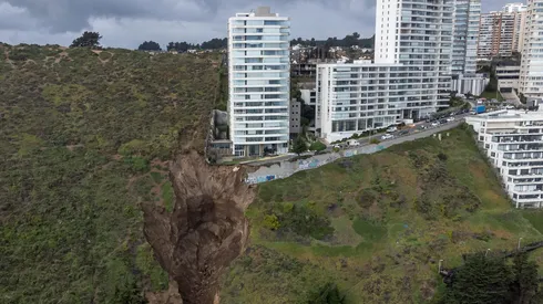 Impactante socavón en Viña del Mar