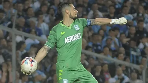 Arias fue gran figura en el empate de Racing en la Bombonera