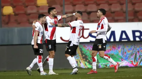 Varios jugadores de Curicó Unido terminaron damnificados con el temporal.