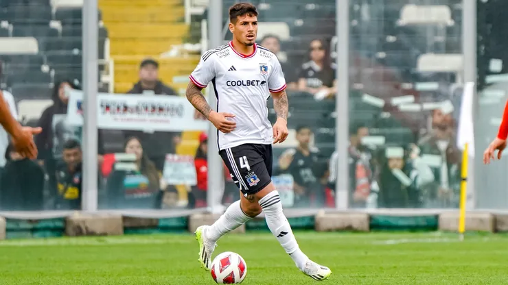 Alan Saldivia está más que feliz en Colo Colo y pide seguir la próxima temporada.