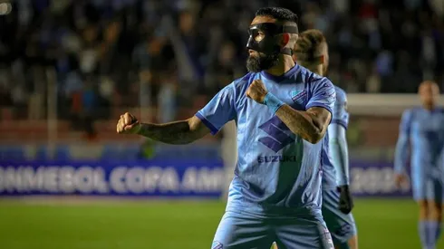 Ronnie Fernández no baja los brazos en Copa Libertadores.