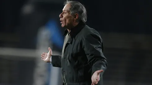 Ariel Holan recibió una durísima crítica por no aceptar la dirección técnica de Independiente.