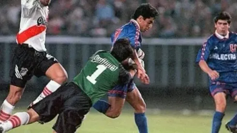 La foto de la polémica por el penal no cobrado.