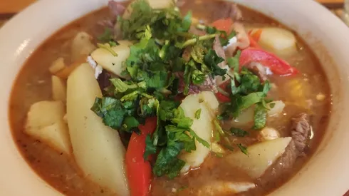 Tradicional receta de ajiaco chileno.