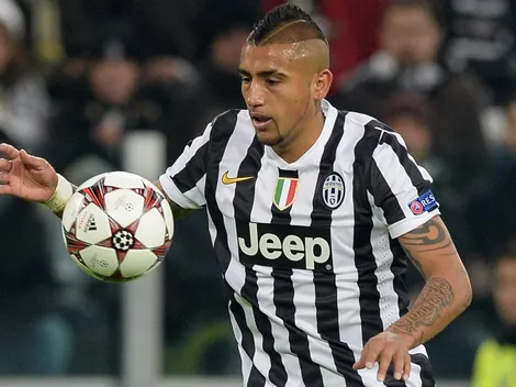 Vidal revela que robaron el balón de su triplete en Champions