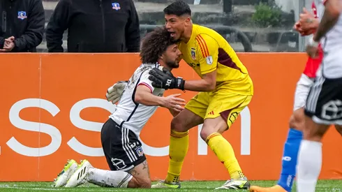 Caamaño le explica a Falcón por qué lo pintan siempre de amarillo: teatrero.
