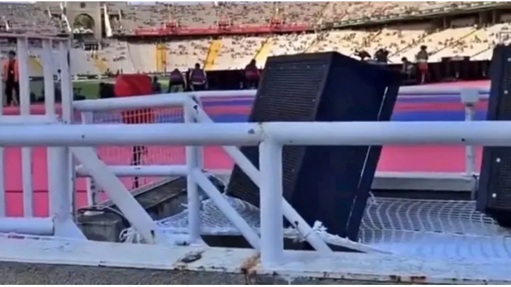 Así se ve en la primera fila del Estadio Olímpico Montjuic.