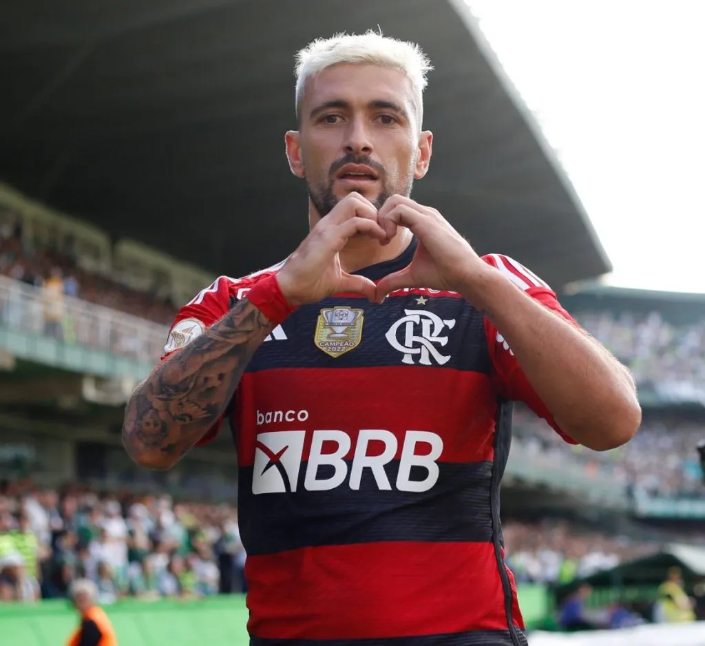 Giorgian De Arrascaeta lo dio vuelta en el primer tiempo | Foto: Flamengo (Twitter)