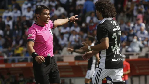 En 2022, José Cabero dirigió un clásico entre la UC y Colo Colo.