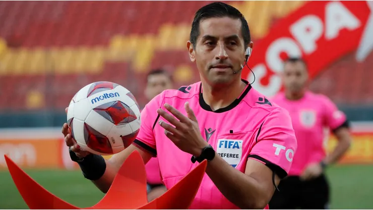 Francisco Gilabert tuvo comentada actuación en el Clásico por Copa Chile.
