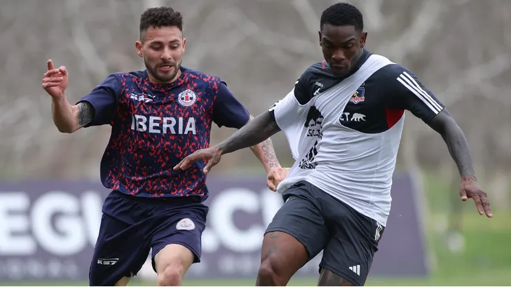 Colo Colo goleó a Deportes Iberia y le mete miedo a la UC para la final de vuelta de Copa Chile.