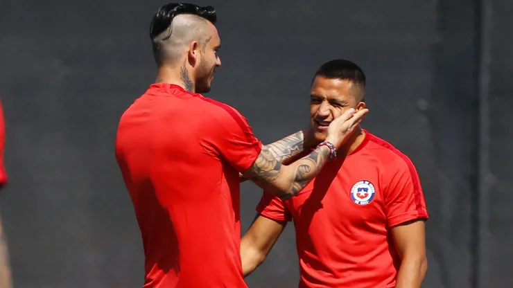 Pinilla revela la obsesión de Alexis con Inter y el no a otros llamativos clubes.