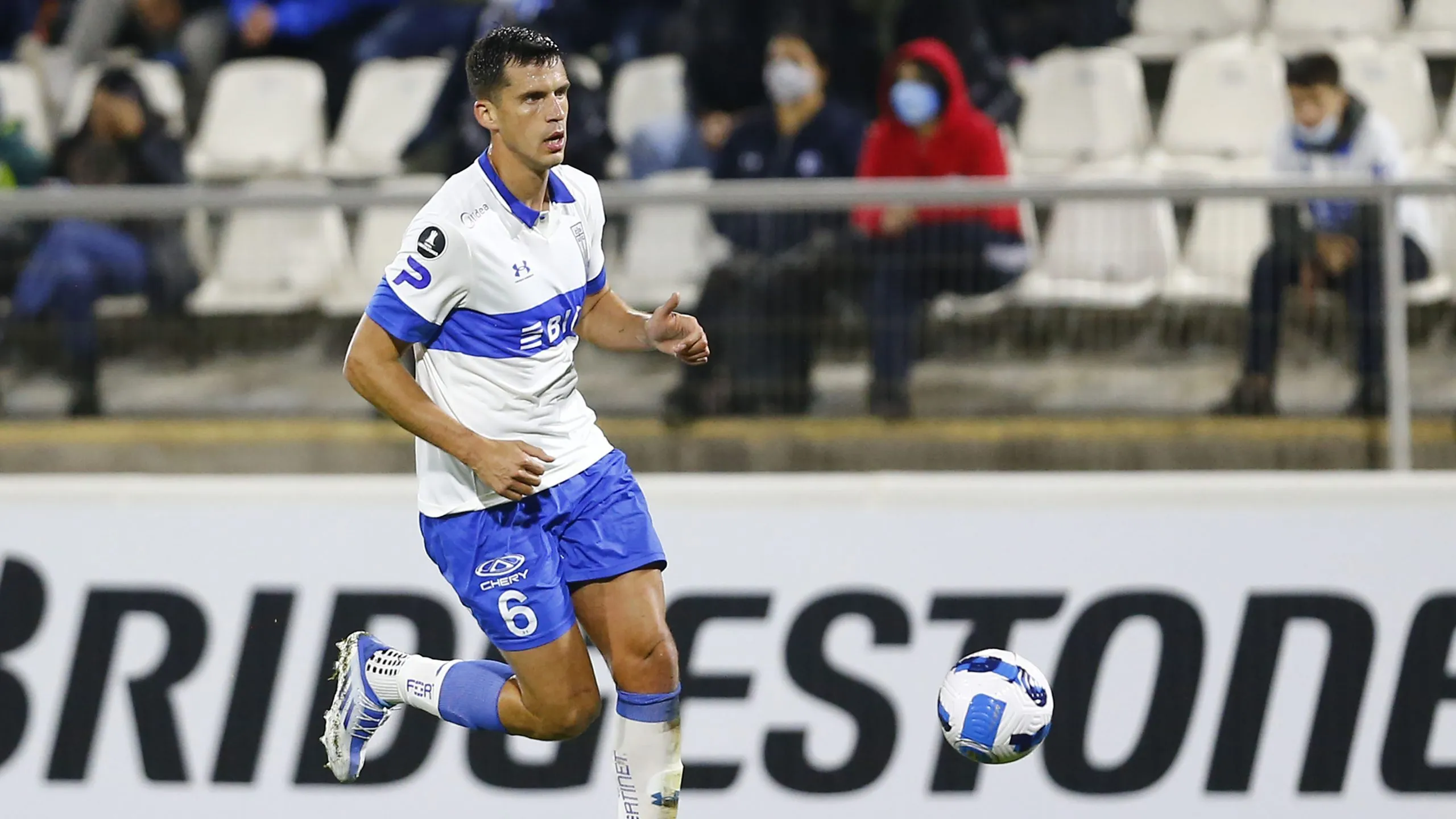 Nehuén Paz no ha tenido continuidad en Universidad Católica. Imagen: Photosport