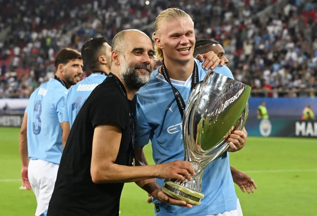 Pep Guardiola ganó su cuarta Supercopa de la UEFA como entrenador. | Foto: Getty Images.