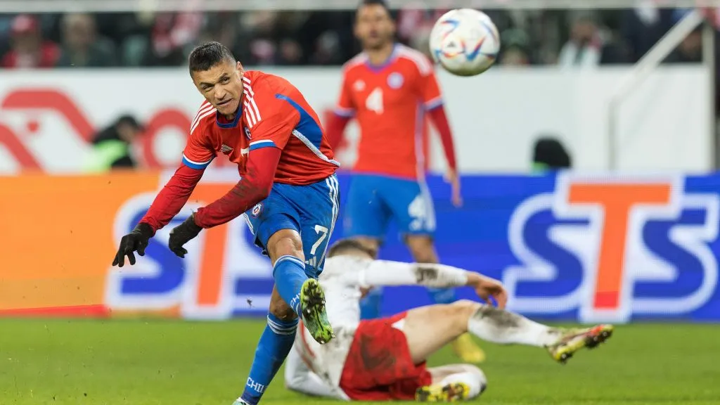 La situación de Alexis Sánchez sin club es la que más preocupa a Chile para el debut en eliminatorias. Foto: IMAGO.