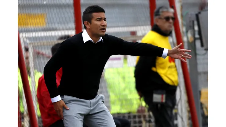 Limache y Víctor Rivero muy cerca del ascenso a Primera B.