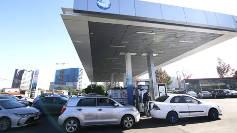 ¿Sube la bencina para Fiestas Patrias? Revisa aquí.