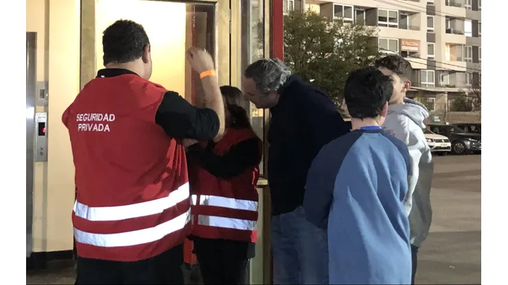 El ex presidente arribó al estadio Santa Laura