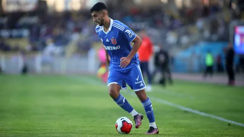 Franco Lobos vuelve a las citaciones en la U para el duelo con Curicó Unido de este lunes.