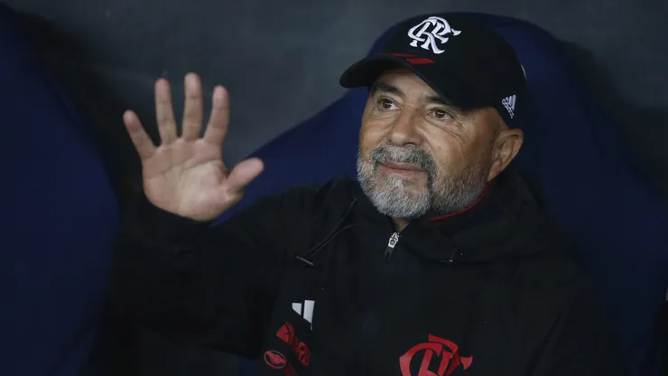 Jorge Sampaoli no lo pasa bien en la banca del Flamengo.