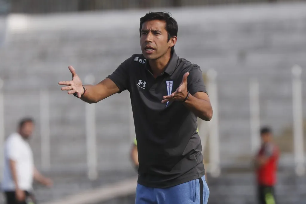 Nico Núñez sigue sin ganar al mando de la UC. | Foto: Photosport.