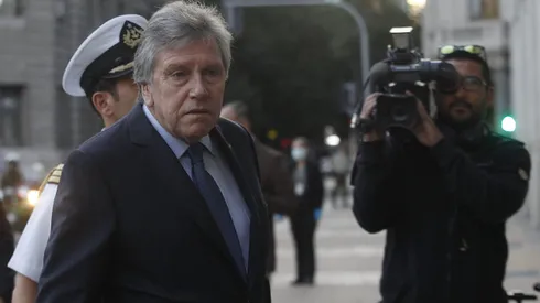 Alberto Espina como Ministro de Defensa, durante la administración de Sebastián Piñera.