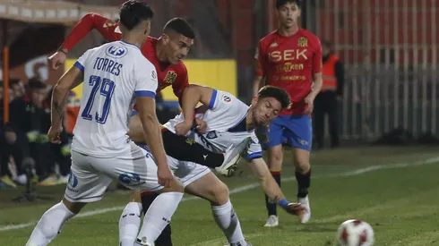 Unión Española y Huachipato protagonizan un entretenido encuentro en el Santa Laura