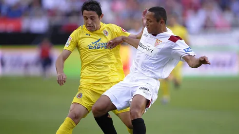 Nihat con la camiseta del Villarreal