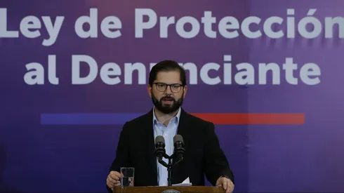 El Presidente de la Republica, Gabriel Boric, promulga la Ley de Proteccion al Denunciante, en el Salon Montt Varas del Palacio de La Moneda.