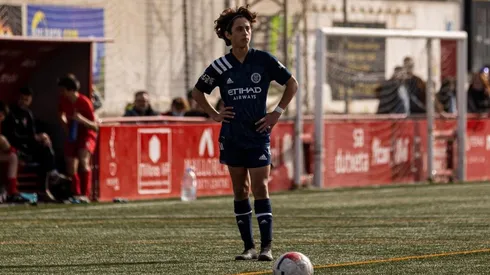 Tiene 14 años, juega en las inferiores del New York City y es elegible también para Puerto Rico.