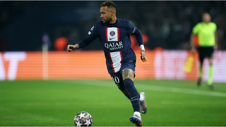 Neymar fue avisado por el PSG que no será tomado en cuenta para la temporada que se inicia.