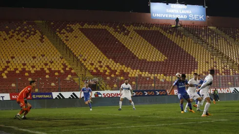 Los azules reciben a Curicó Unido en la jornada del lunes.