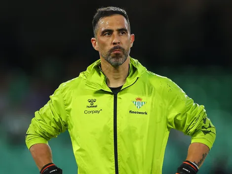 Claudio Bravo es baja para el inicio de La Liga