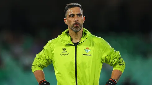 Bravo está lesionado y se perdió el debut del Betis