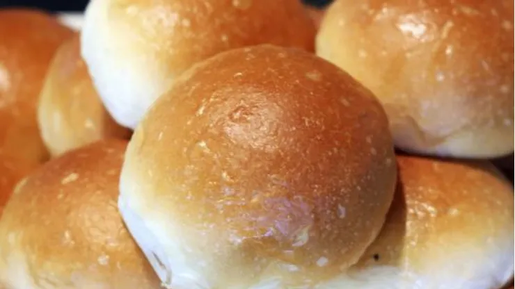 Revisa el paso a paso para hacer pan dulce.