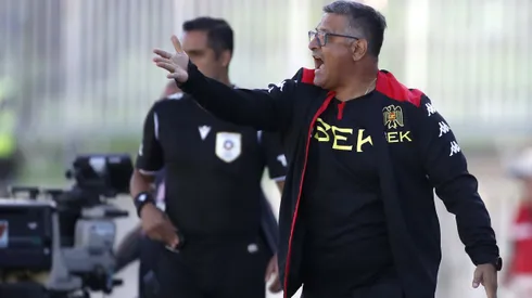 Ronald Fuentes recibió un castigo por sus críticas al arbitraje en la Copa Chile.