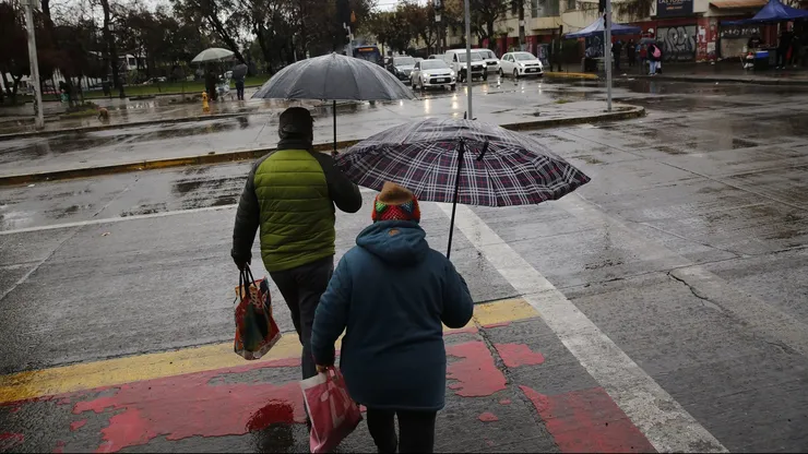 Lluvia en Santiago