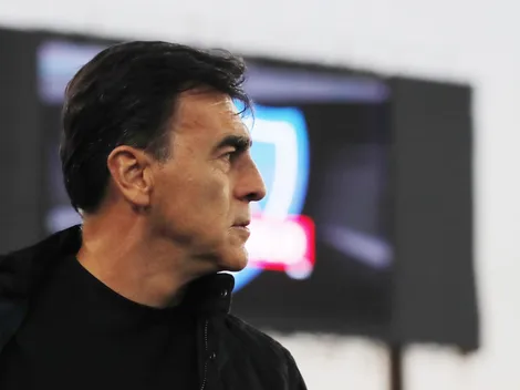 Gustavo Quinteros avisa que se quiere quedar en Colo Colo