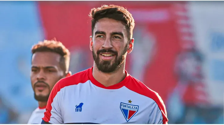Lucero quedó suspendido cuatro meses sin jugar.
